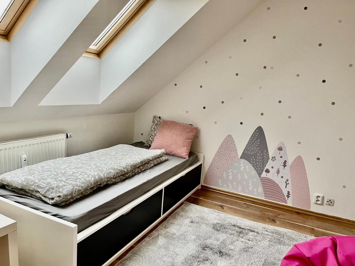 일렘니체 Apartman Pod Horama 아파트 외부 사진